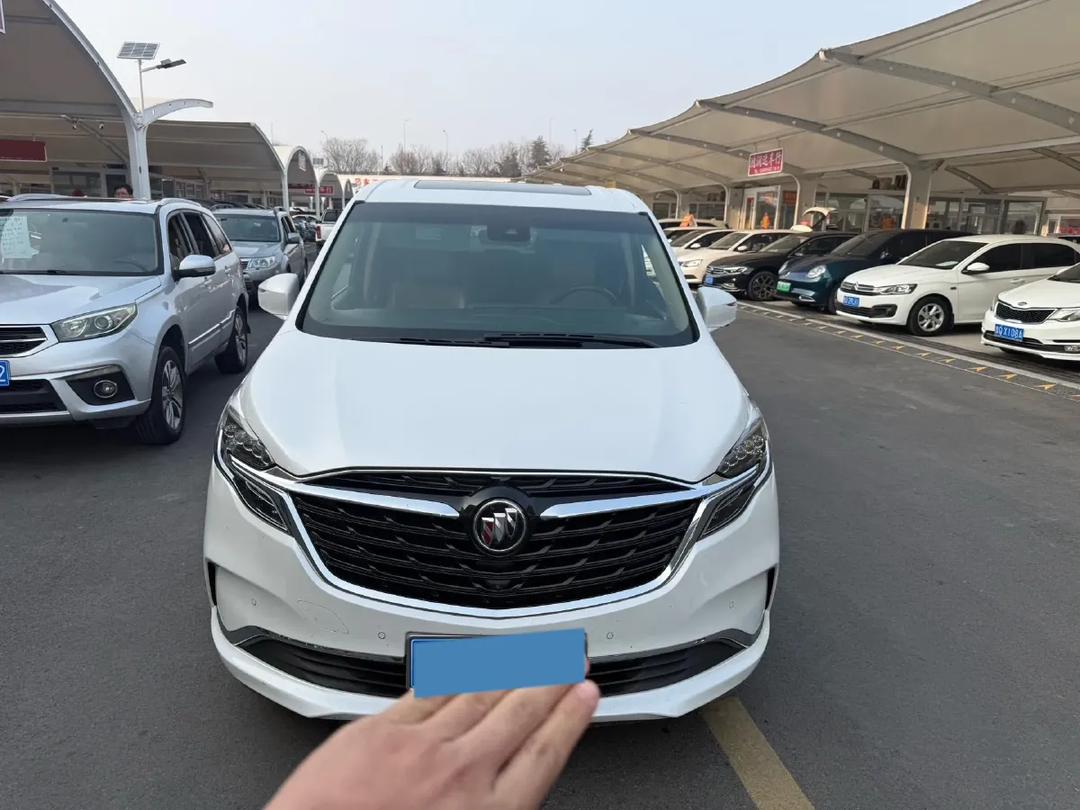 2020 Buick GL8 2.0T 237HP L4 9AT,autocango,china used car exporter,china ev exporter,chinese used car exporter,chinese used ev exporter