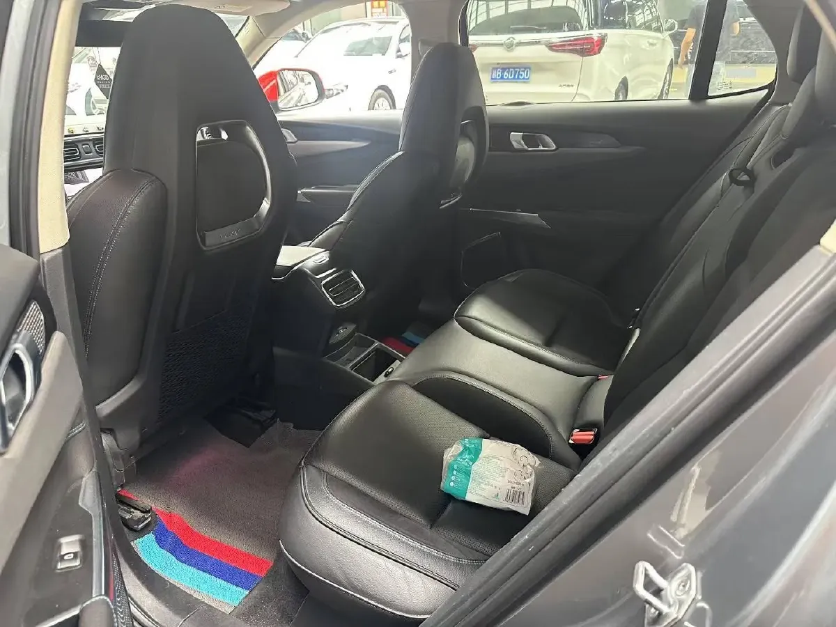 2018 Isuzu Mu-X 1.9T 163HP L4 6AT,autocango,china used car exporter,china ev exporter,chinese used car exporter,chinese used ev exporter