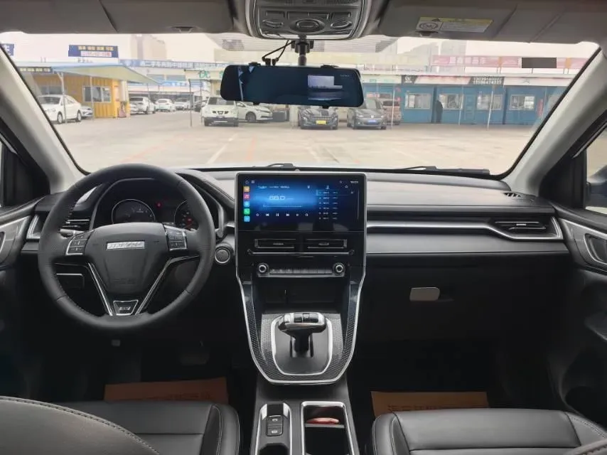 2021 Haval M6 1.5T 150HP L4 7DCT,autocango,china used car exporter,china ev exporter,chinese used car exporter,chinese used ev exporter