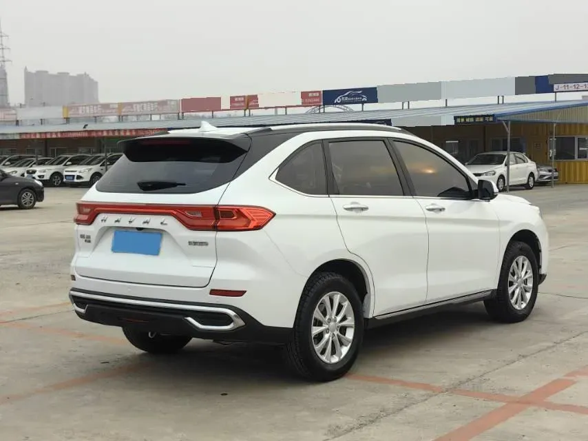 2021 Haval M6 1.5T 150HP L4 7DCT,autocango,china used car exporter,china ev exporter,chinese used car exporter,chinese used ev exporter