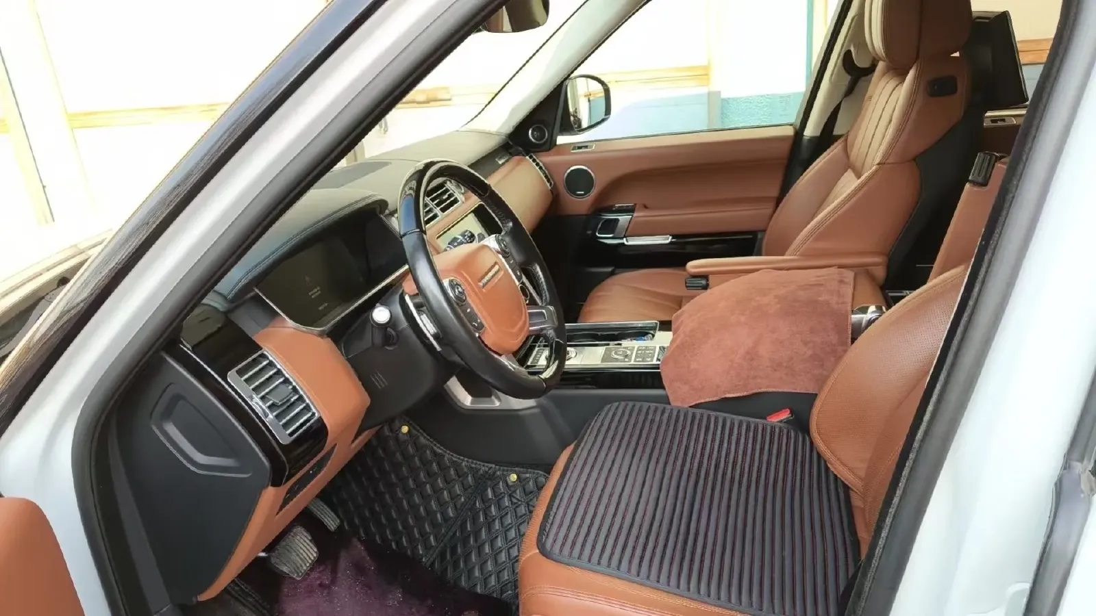 2017 Land Rover Range Rover 3.0T 381HP V6 8AT,autocango,china used car exporter,china ev exporter,chinese used car exporter,chinese used ev exporter