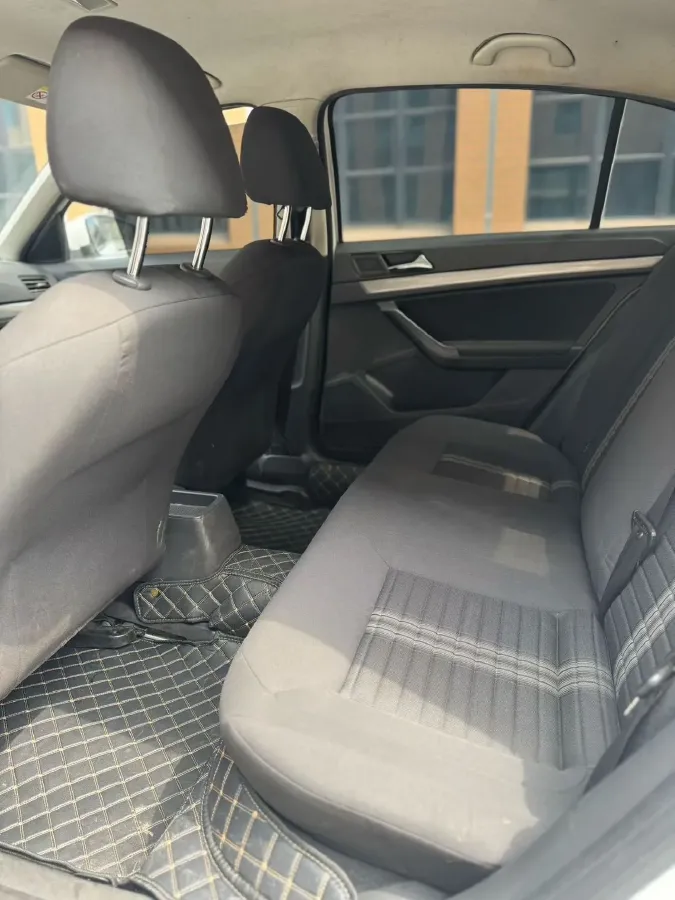 2019 Volkswagen T-Cross 1.5L 113HP L4 6AT,autocango,china used car exporter,china ev exporter,chinese used car exporter,chinese used ev exporter