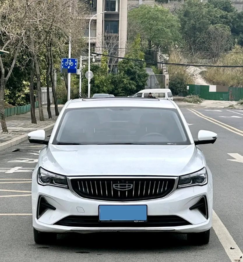 2023 Geely Emgrand 1.5L 127HP L4 CVT,autocango,china used car exporter,china ev exporter,chinese used car exporter,chinese used ev exporter