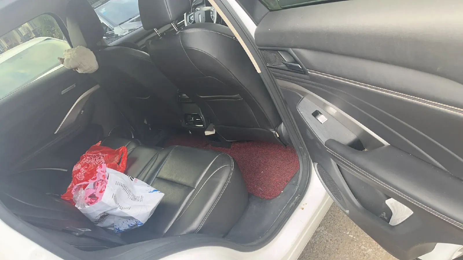 2018 WEY VV6 2.0T 197HP L4 7DCT,autocango,china used car exporter,china ev exporter,chinese used car exporter,chinese used ev exporter