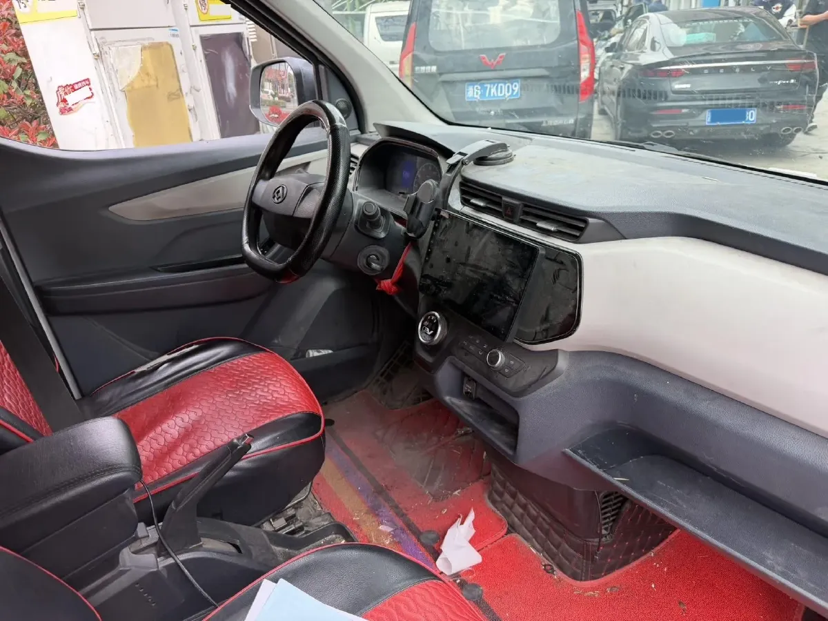 2023 MAXUS EV30 BEV 41.86KWH,autocango,china used car exporter,china ev exporter,chinese used car exporter,chinese used ev exporter