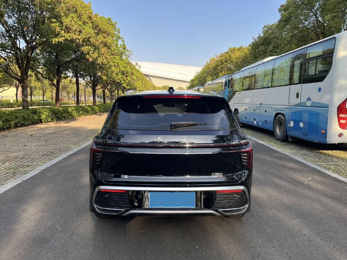 2023 HongQi HS3 1.5T 169HP L4 7DCT,autocango,china used car exporter,china ev exporter,chinese used car exporter,chinese used ev exporter