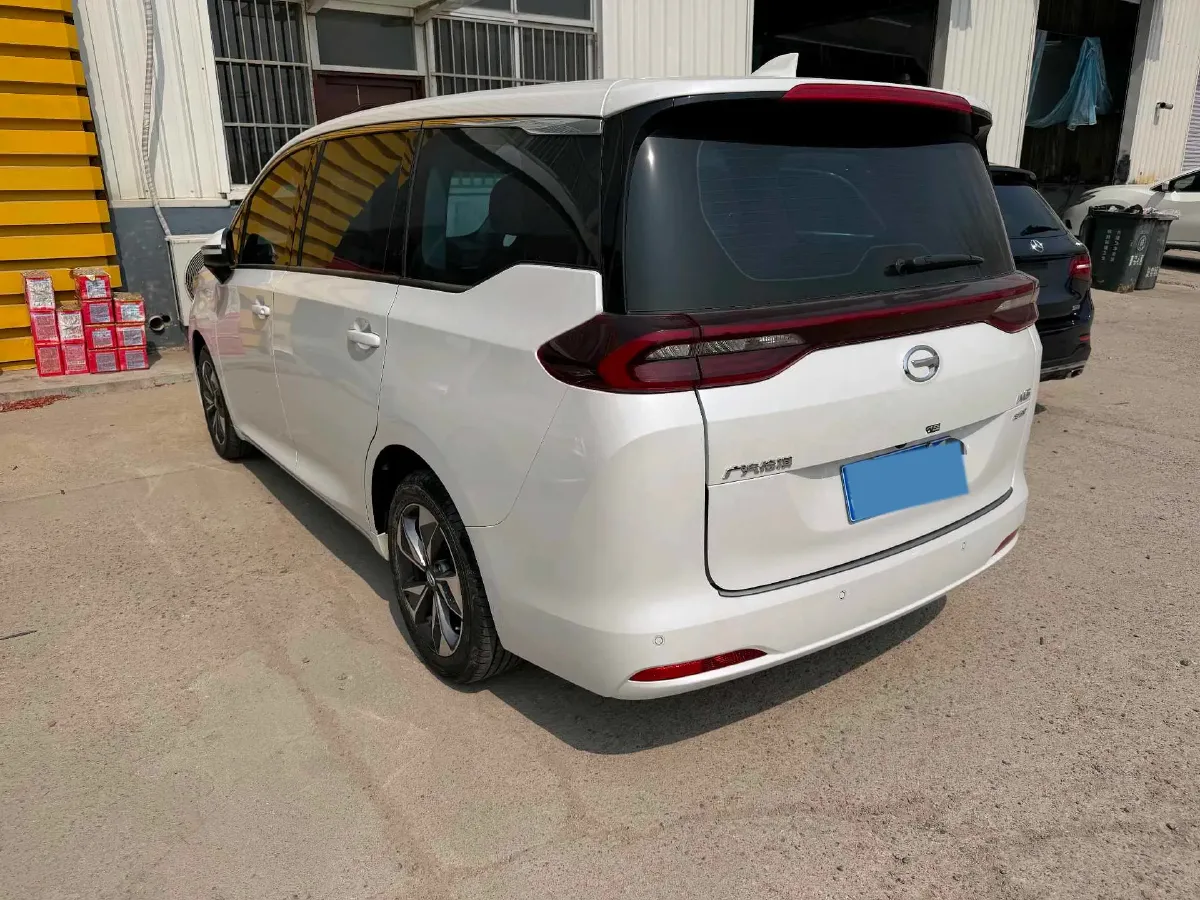 2021 GAC Trumpchi M6 1.5T 169HP L4 7DCT,autocango,china used car exporter,china ev exporter,chinese used car exporter,chinese used ev exporter