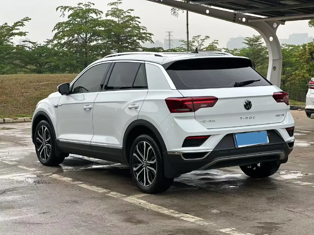 2022 Volkswagen T-Roc 1.4T 150HP L4 7DCT,autocango,china used car exporter,china ev exporter,chinese used car exporter,chinese used ev exporter