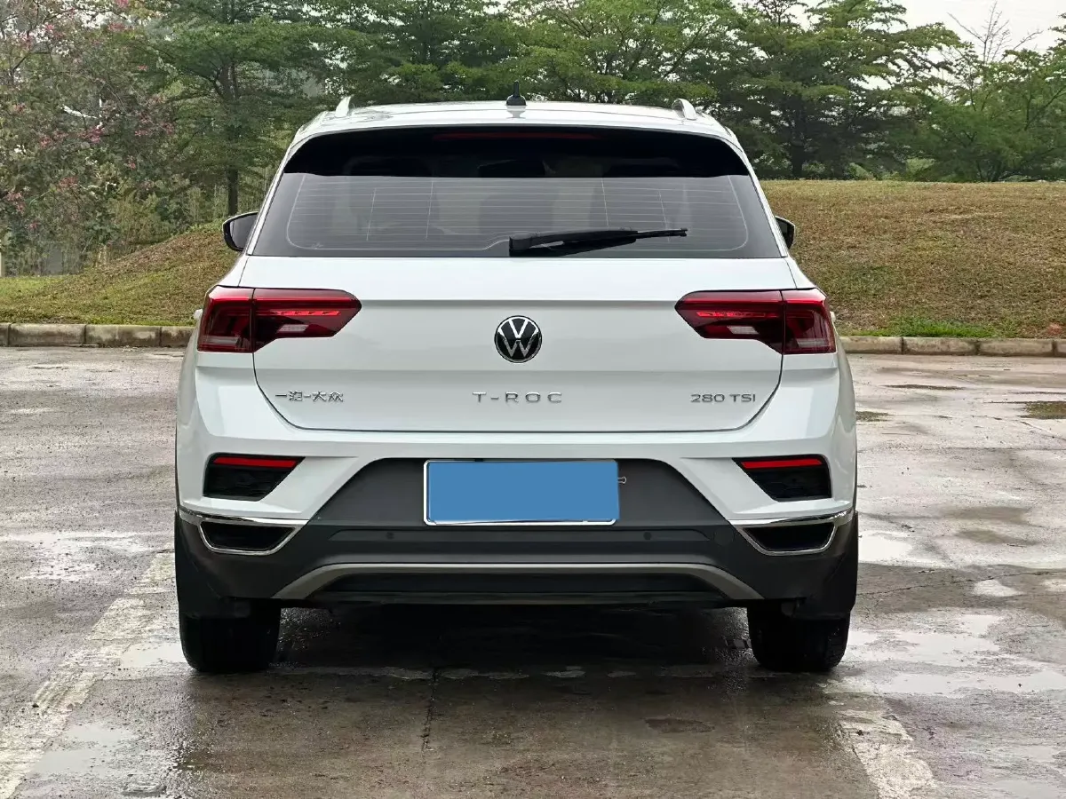 2022 Volkswagen T-Roc 1.4T 150HP L4 7DCT,autocango,china used car exporter,china ev exporter,chinese used car exporter,chinese used ev exporter