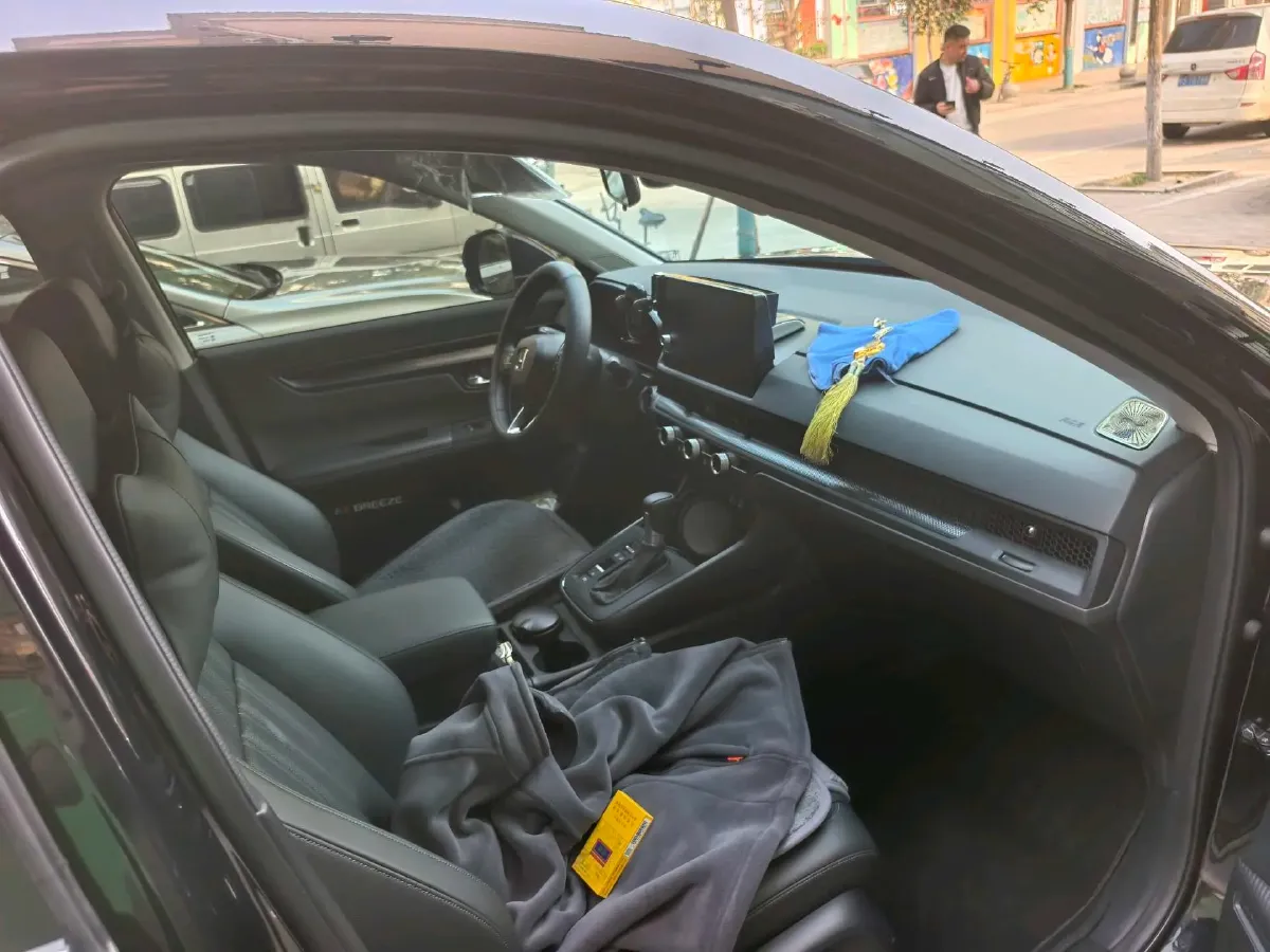 2025 Honda Breeze 1.5T 193HP L4 CVT,autocango,china used car exporter,china ev exporter,chinese used car exporter,chinese used ev exporter