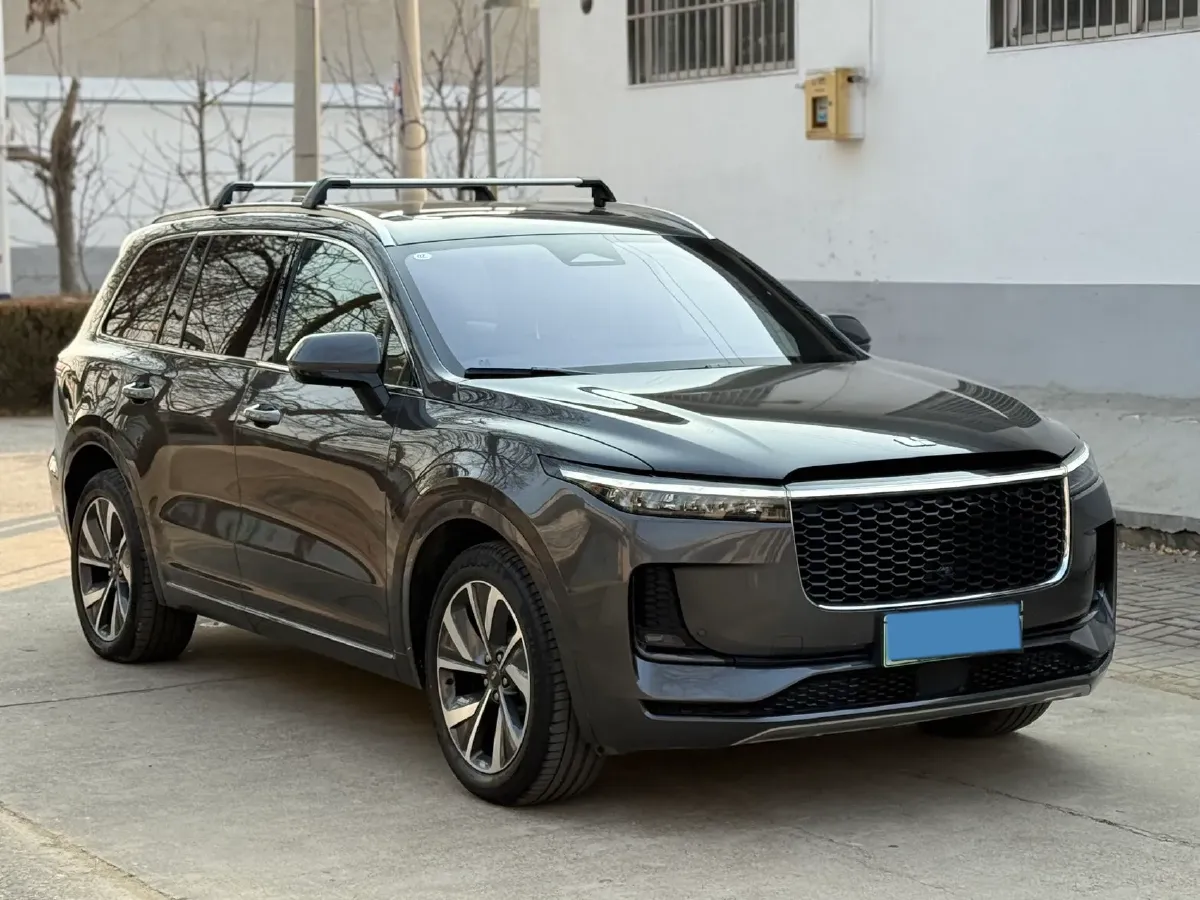 2021 Li ONE Range Extended 131HP REEV 40.5KWH,autocango,china used car exporter,china ev exporter,chinese used car exporter,chinese used ev exporter