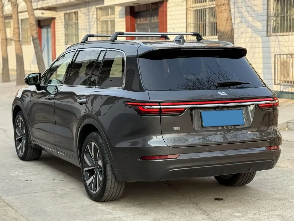 2021 Li ONE Range Extended 131HP REEV 40.5KWH,autocango,china used car exporter,china ev exporter,chinese used car exporter,chinese used ev exporter