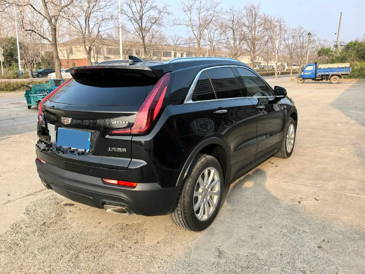 2021 Cadillac XT4 2.0T 237HP L4 9AT,autocango,china used car exporter,china ev exporter,chinese used car exporter,chinese used ev exporter