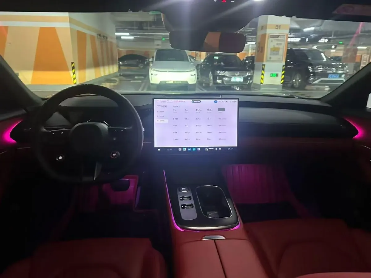 2024 MI SU7 BEV 73.6KWH,autocango,china used car exporter,china ev exporter,chinese used car exporter,chinese used ev exporter