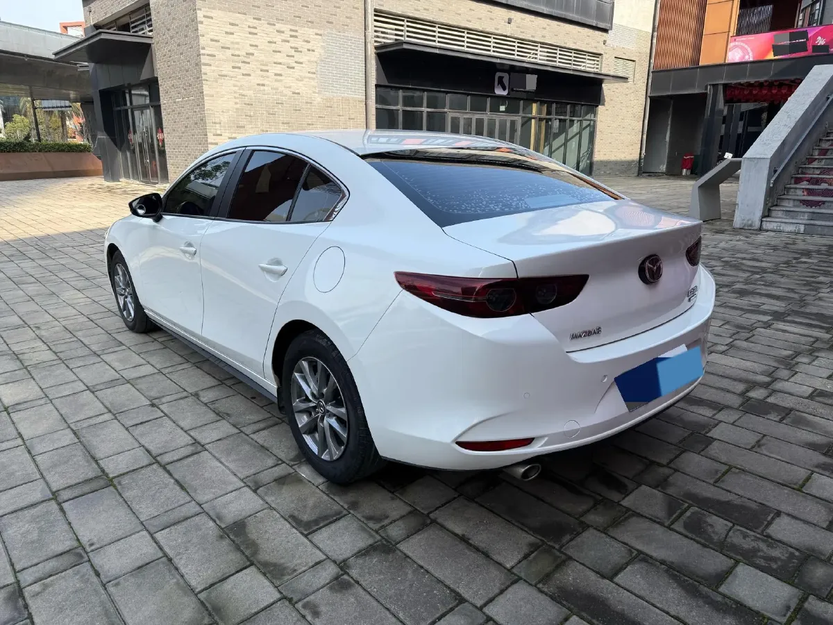2021 Mazda 3 Axela 2.0L 158HP L4 6AT,autocango,china used car exporter,china ev exporter,chinese used car exporter,chinese used ev exporter