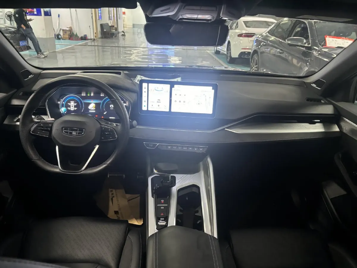 2024 Geely Preface 2.0T 190HP L4 7DCT,autocango,china used car exporter,china ev exporter,chinese used car exporter,chinese used ev exporter