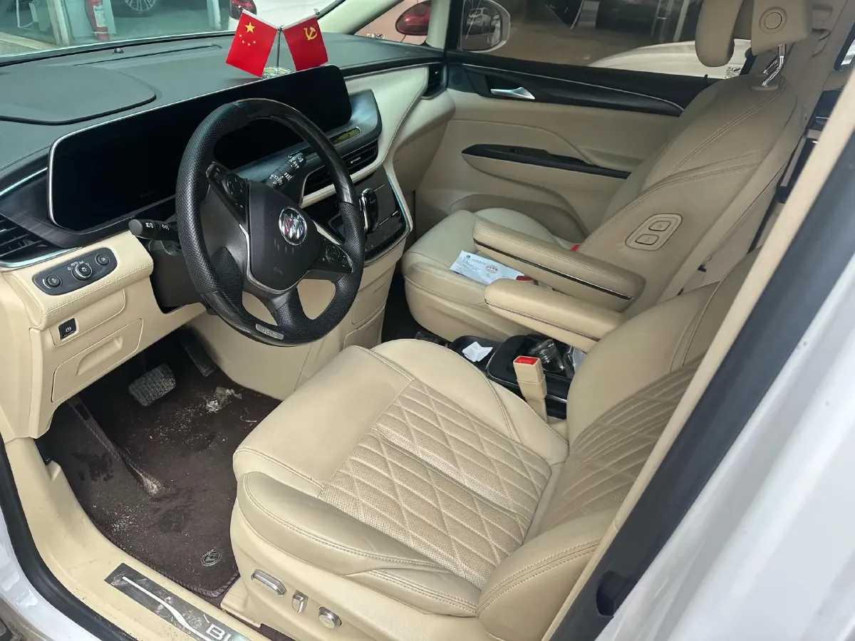 2022 Buick GL8 2.0T 237HP L4 9AT,autocango,china used car exporter,china ev exporter,chinese used car exporter,chinese used ev exporter