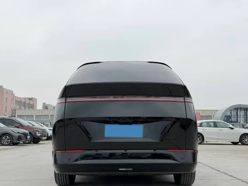 2024 Xpeng X9 BEV 101.5KWH,autocango,china used car exporter,china ev exporter,chinese used car exporter,chinese used ev exporter