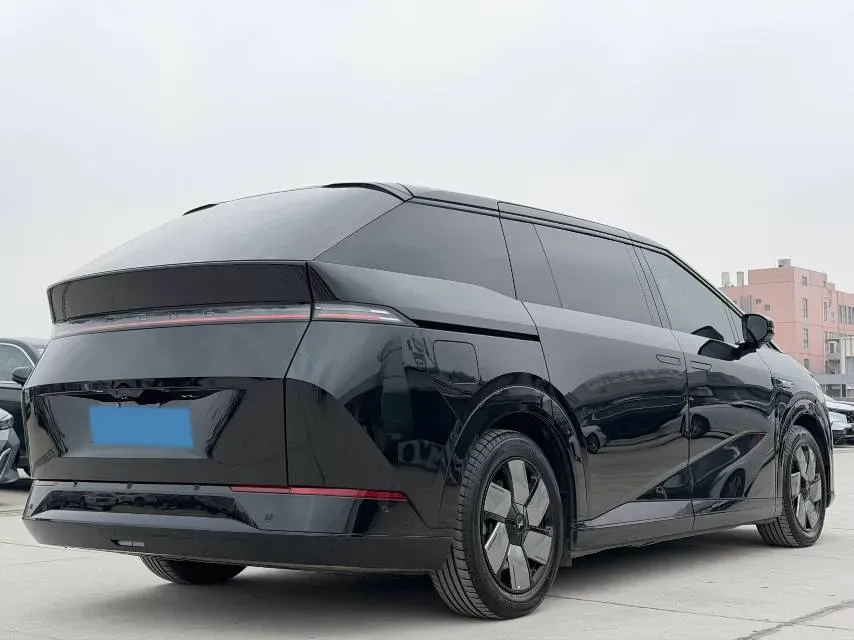 2024 Xpeng X9 BEV 101.5KWH,autocango,china used car exporter,china ev exporter,chinese used car exporter,chinese used ev exporter