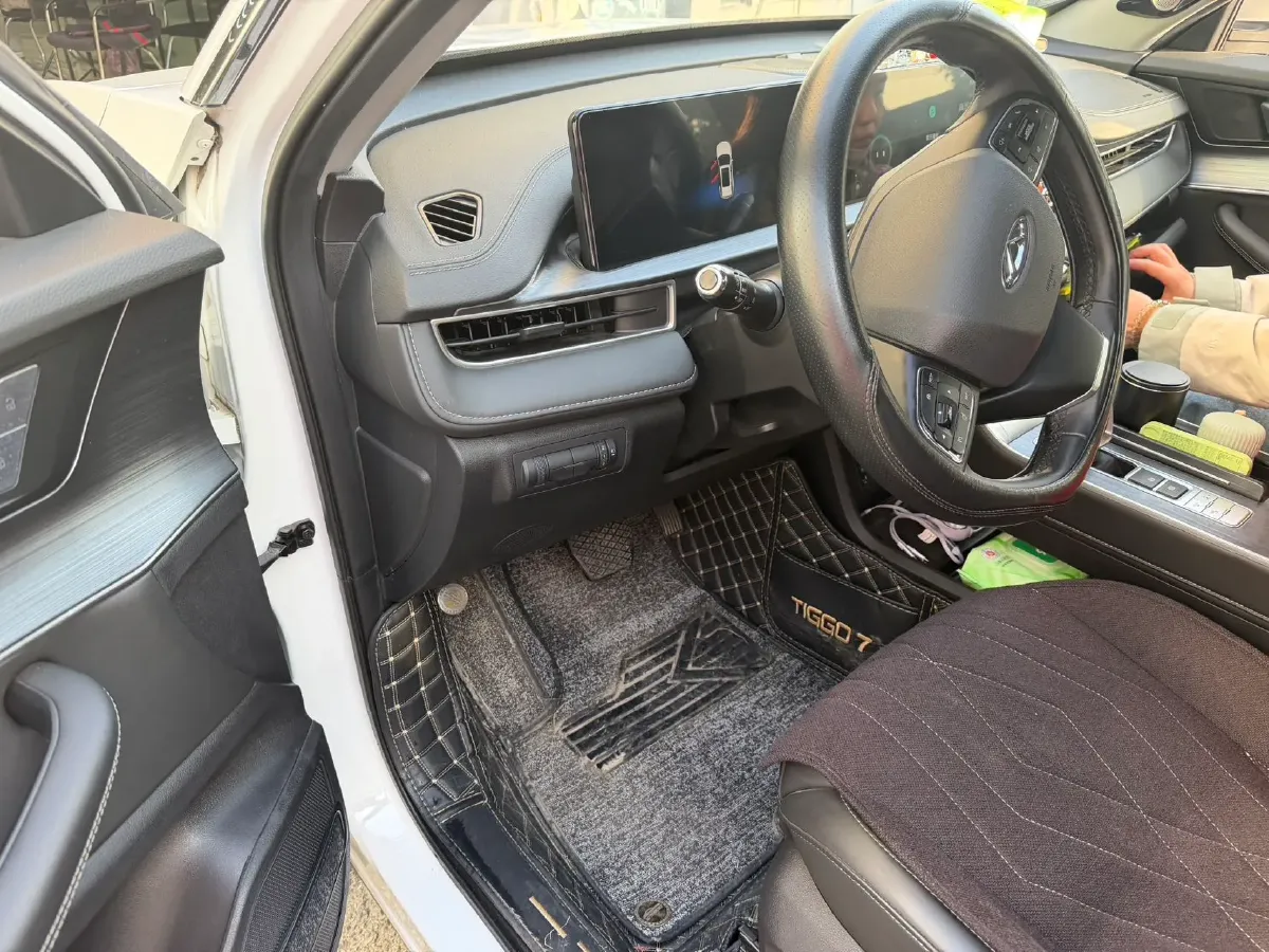 2021 Chery Tiggo 7 Plus 1.5T 156HP L4 CVT,autocango,china used car exporter,china ev exporter,chinese used car exporter,chinese used ev exporter