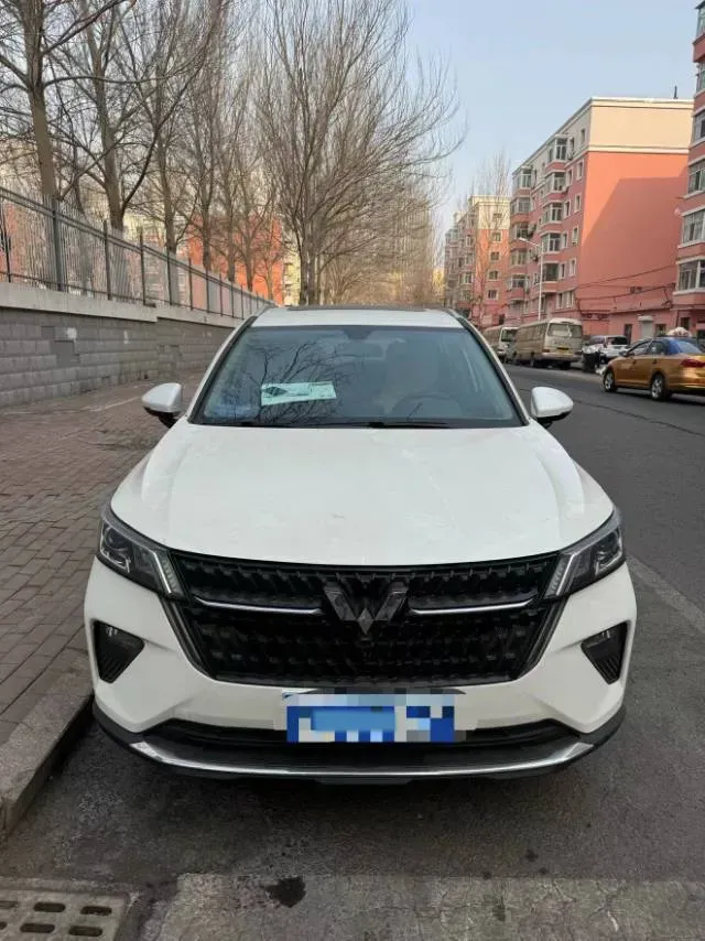 2021 WuLing XingChen 1.5T 147HP L4 6MT,autocango,china used car exporter,china ev exporter,chinese used car exporter,chinese used ev exporter