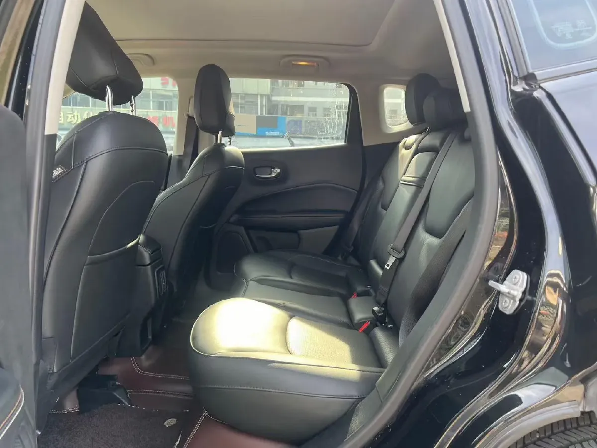 2017 Jeep Compass 1.4T 165HP L4 7DCT,autocango,china used car exporter,china ev exporter,chinese used car exporter,chinese used ev exporter