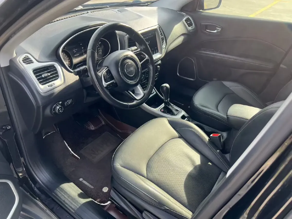 2017 Jeep Compass 1.4T 165HP L4 7DCT,autocango,china used car exporter,china ev exporter,chinese used car exporter,chinese used ev exporter