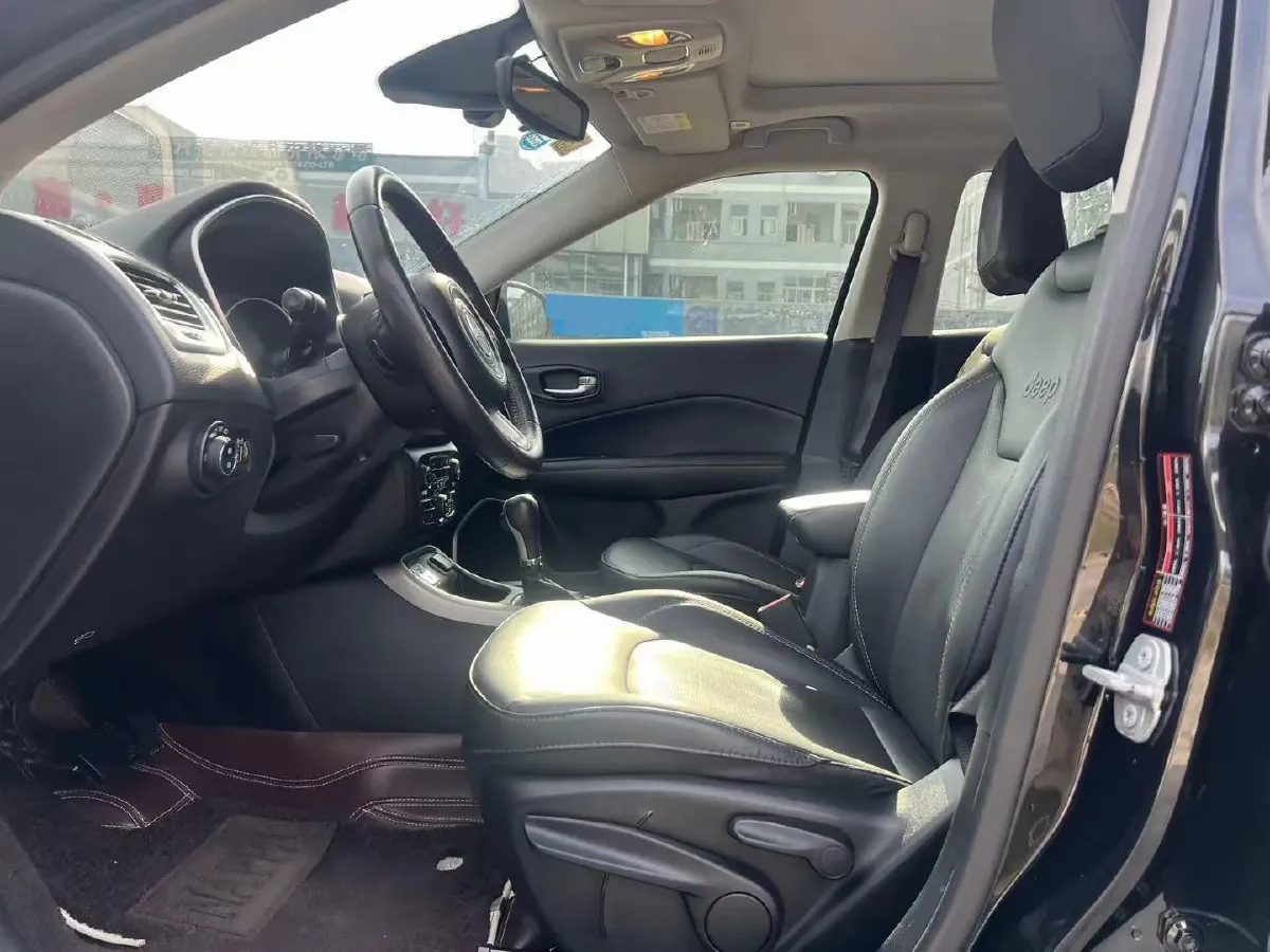 2017 Jeep Compass 1.4T 165HP L4 7DCT,autocango,china used car exporter,china ev exporter,chinese used car exporter,chinese used ev exporter