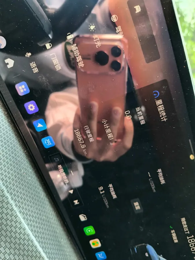 2025 Cadillac XT5 2.0T 237HP L4 9AT,autocango,china used car exporter,china ev exporter,chinese used car exporter,chinese used ev exporter