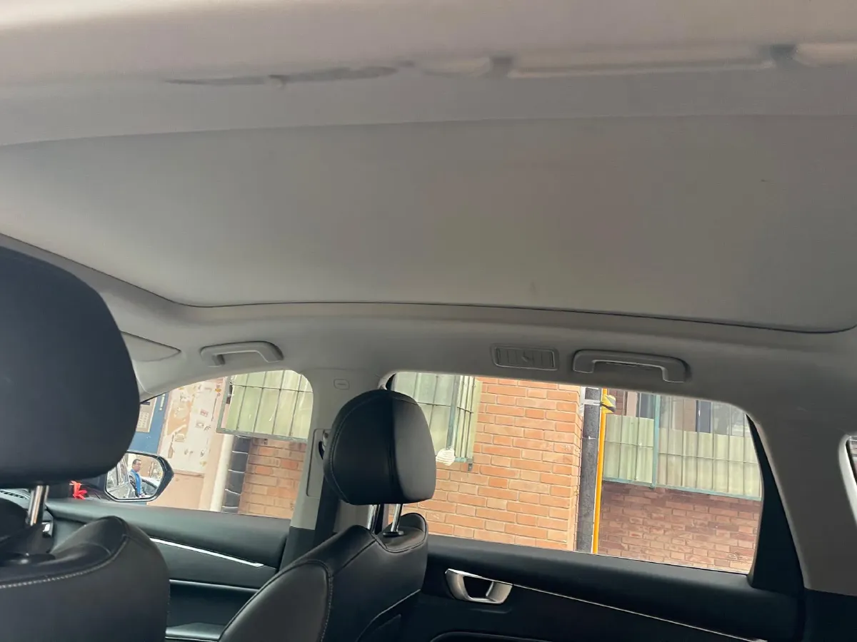 2020 WuLing KaiJie 1.5T 147HP L4 CVT,autocango,china used car exporter,china ev exporter,chinese used car exporter,chinese used ev exporter