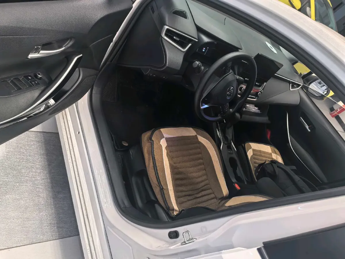 2023 Toyota Corolla 1.8L 98HP L4 E-CVT Hybrid,autocango,china used car exporter,china ev exporter,chinese used car exporter,chinese used ev exporter