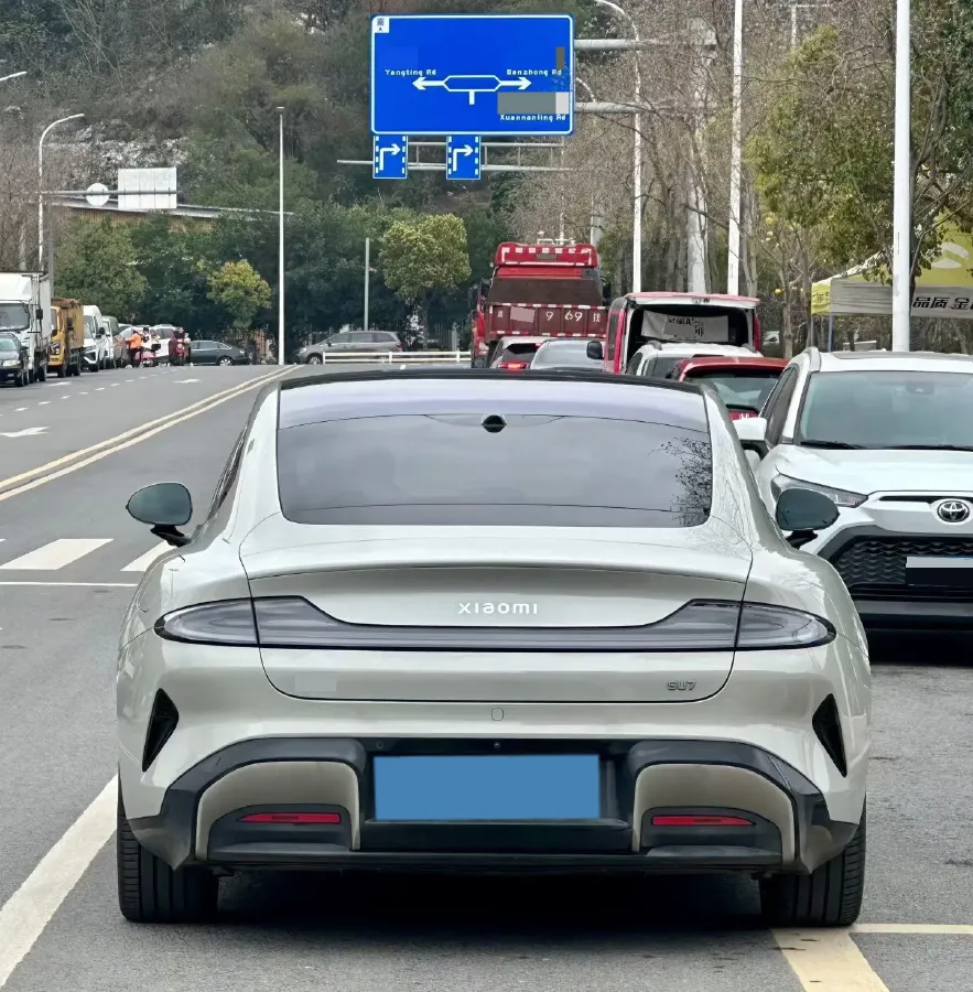 2024 MI SU7 BEV 73.6KWH,autocango,china used car exporter,china ev exporter,chinese used car exporter,chinese used ev exporter