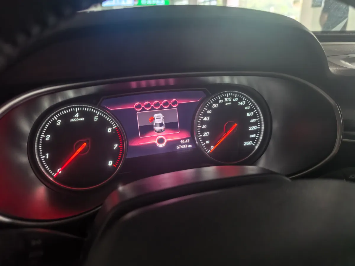 2022 HongQi H5 1.8T 197HP L4 6AT,autocango,china used car exporter,china ev exporter,chinese used car exporter,chinese used ev exporter