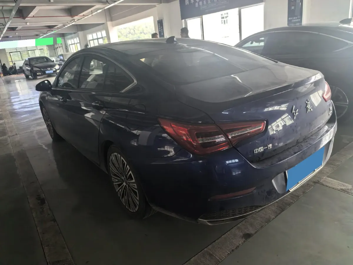 2022 HongQi H5 1.8T 197HP L4 6AT,autocango,china used car exporter,china ev exporter,chinese used car exporter,chinese used ev exporter