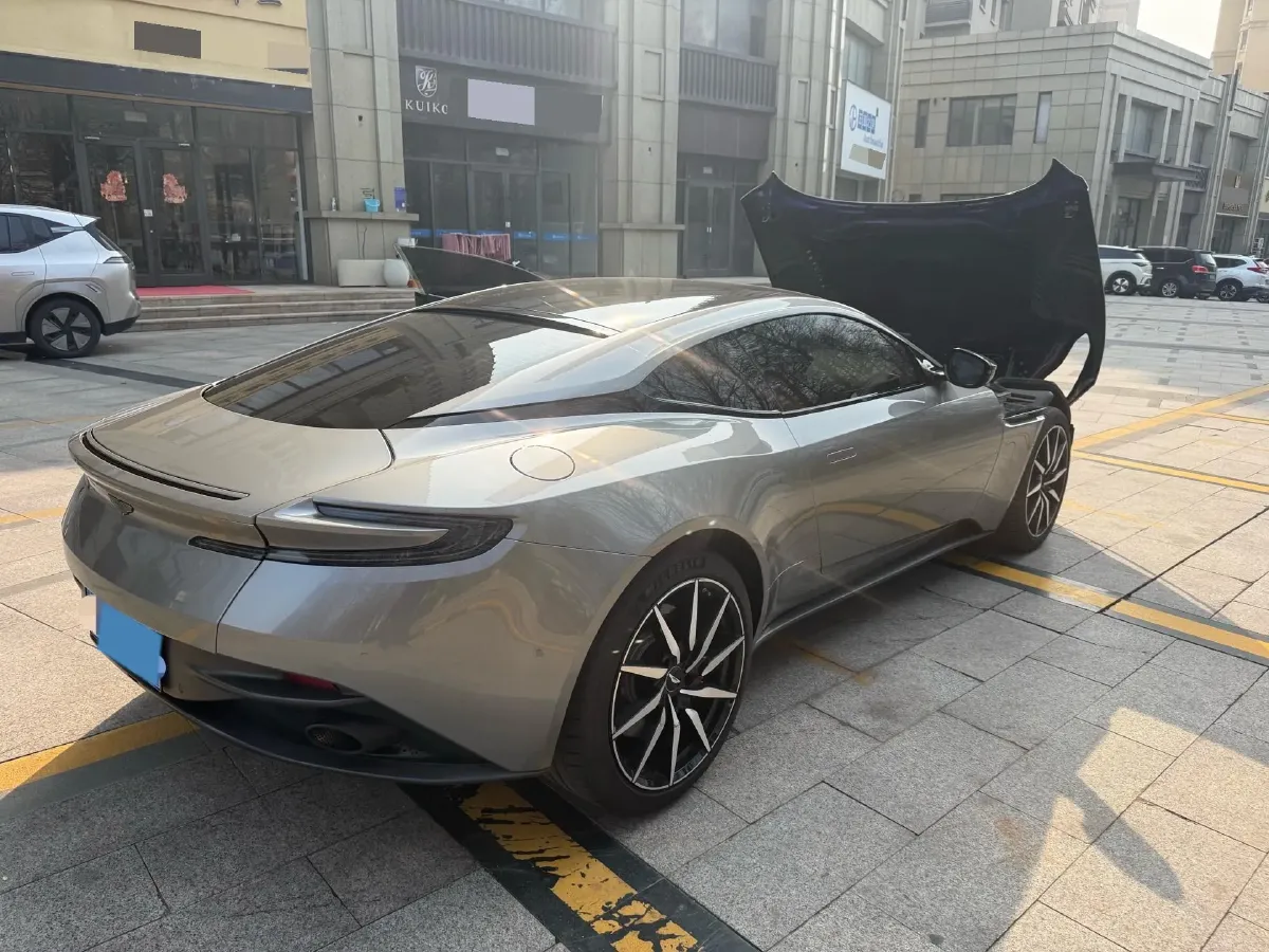 2020 Aston Martin DB11 4.0T 510HP V8 8AT,autocango,china used car exporter,china ev exporter,chinese used car exporter,chinese used ev exporter