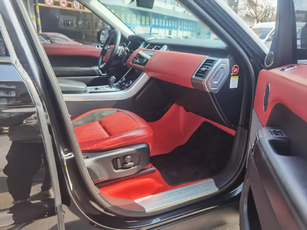 2018 Land Rover Range Rover Sport 3.0T 340HP V6 8AT,autocango,china used car exporter,china ev exporter,chinese used car exporter,chinese used ev exporter