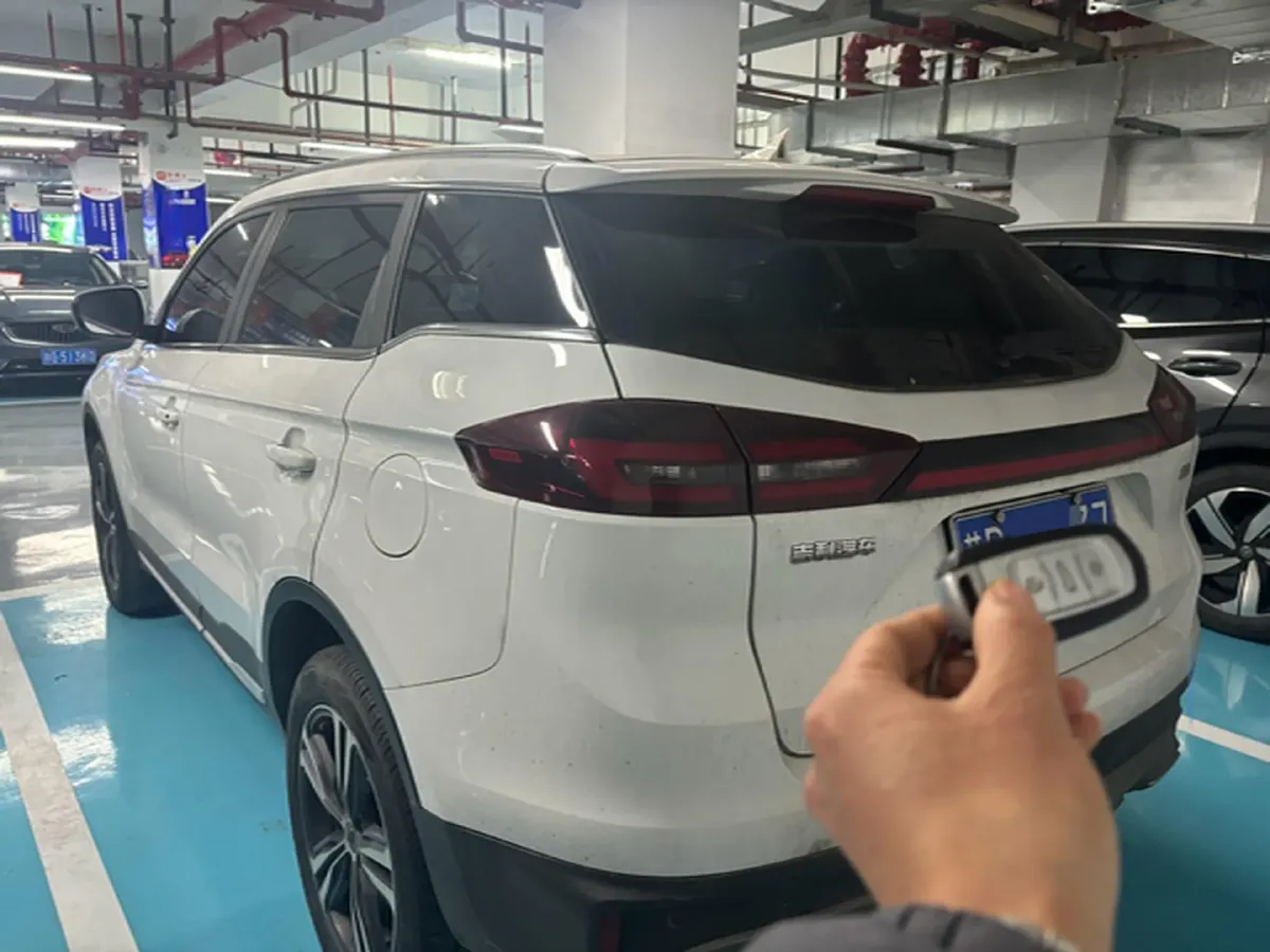 2022 Geely Azkarra 1.8T 184HP L4 7DCT,autocango,china used car exporter,china ev exporter,chinese used car exporter,chinese used ev exporter
