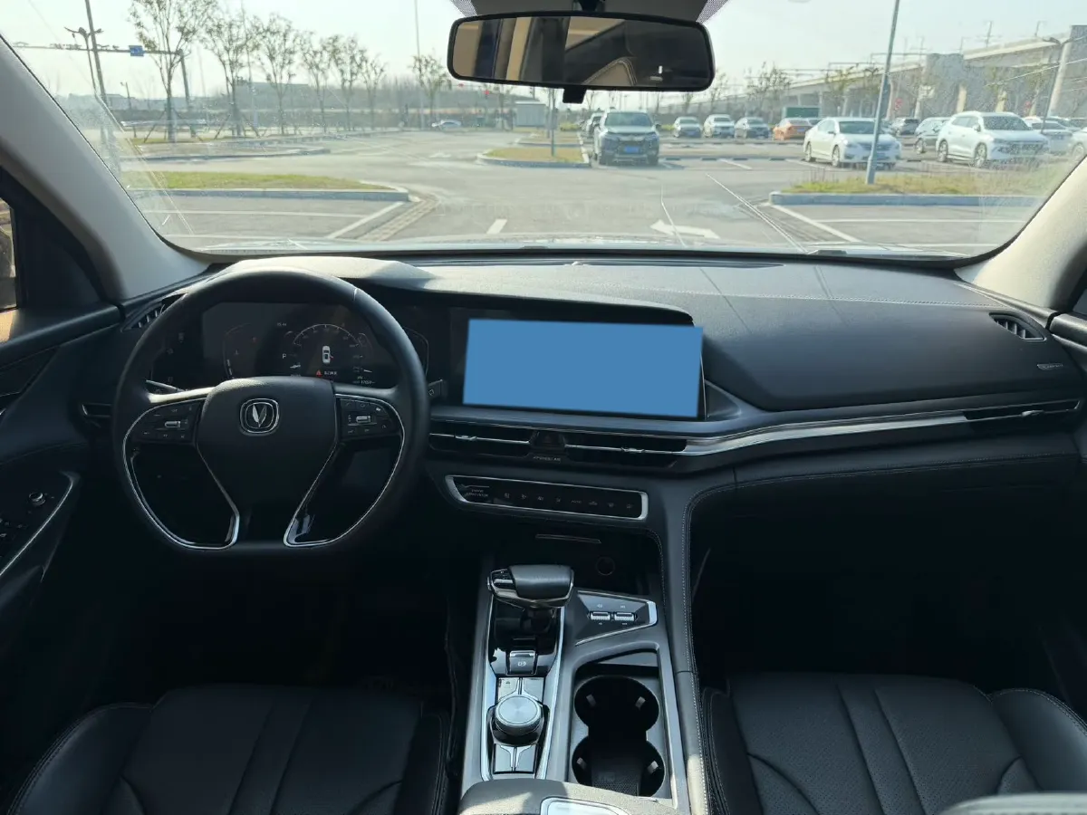 2021 ChangAn CS75 Plus 1.5T 178HP L4 6AT,autocango,china used car exporter,china ev exporter,chinese used car exporter,chinese used ev exporter