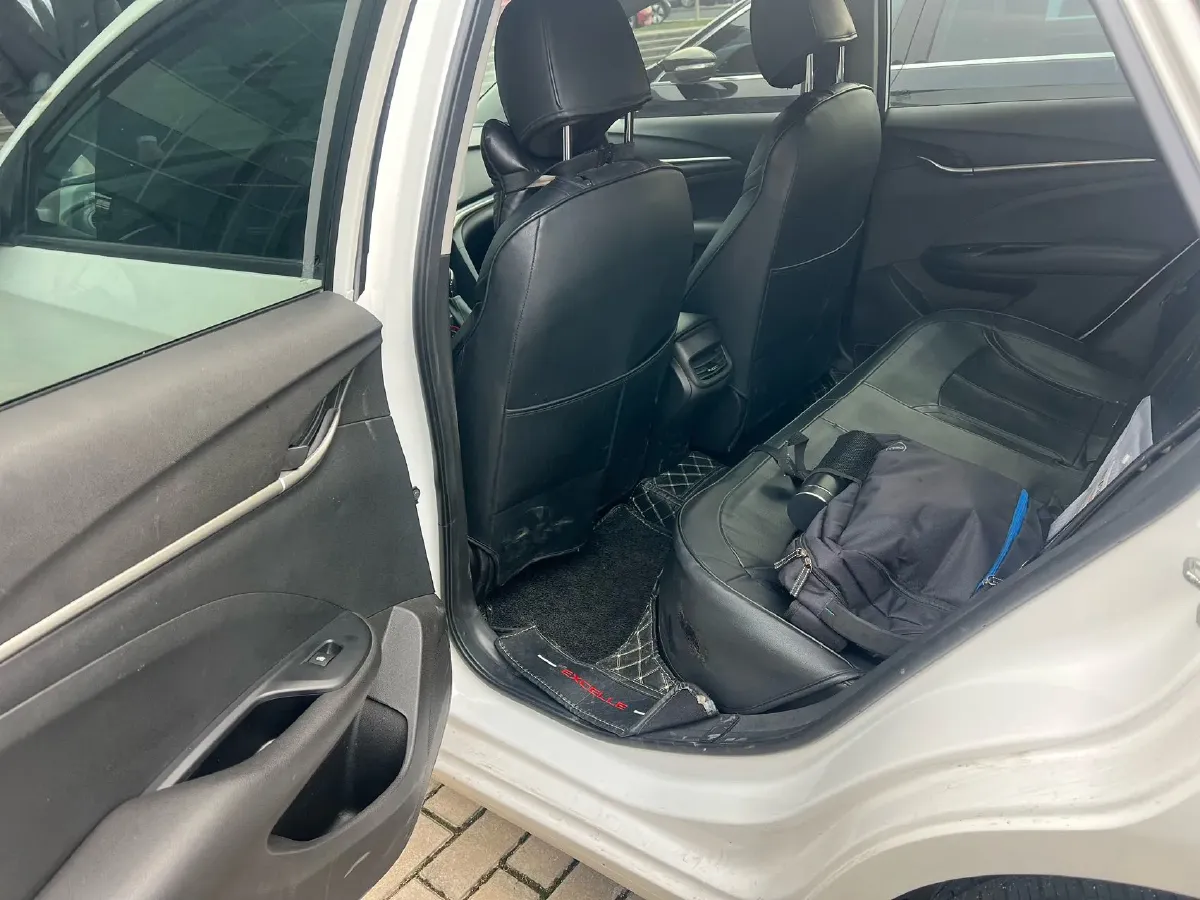 2021 Buick Excelle 1.5L 113HP L4 6AT,autocango,china used car exporter,china ev exporter,chinese used car exporter,chinese used ev exporter