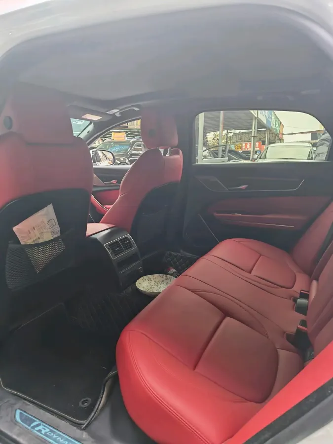 2023 Jaguar XFL 2.0T 250HP L4 8AT,autocango,china used car exporter,china ev exporter,chinese used car exporter,chinese used ev exporter