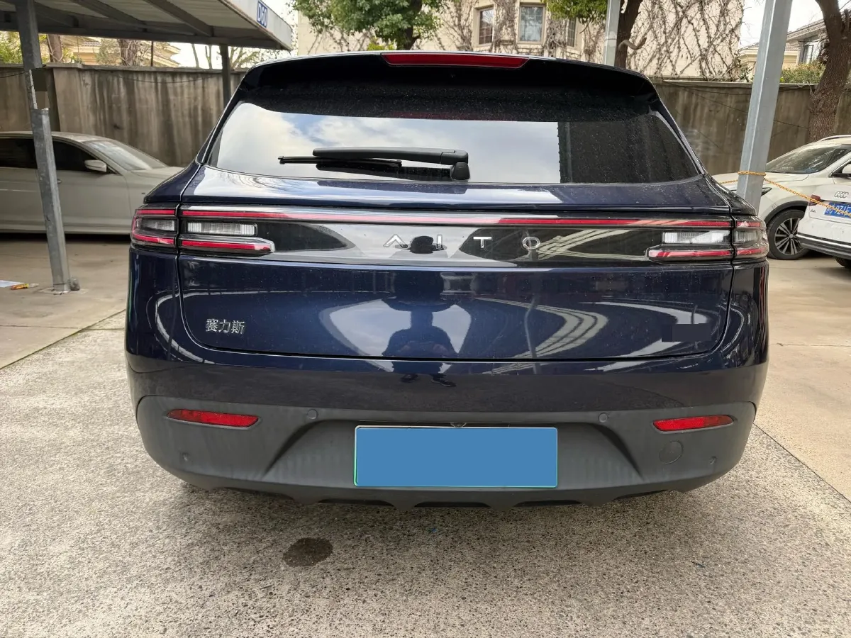 2022 Isuzu Mu-X 2.0T 220HP L4 8AT,autocango,china used car exporter,china ev exporter,chinese used car exporter,chinese used ev exporter