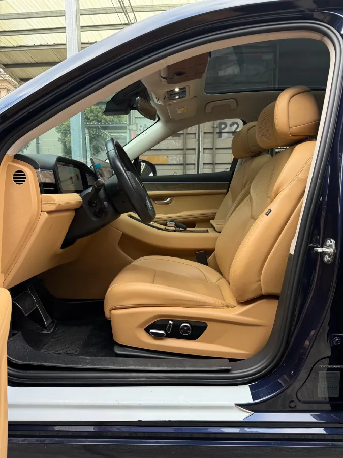 2022 Isuzu Mu-X 2.0T 220HP L4 8AT,autocango,china used car exporter,china ev exporter,chinese used car exporter,chinese used ev exporter