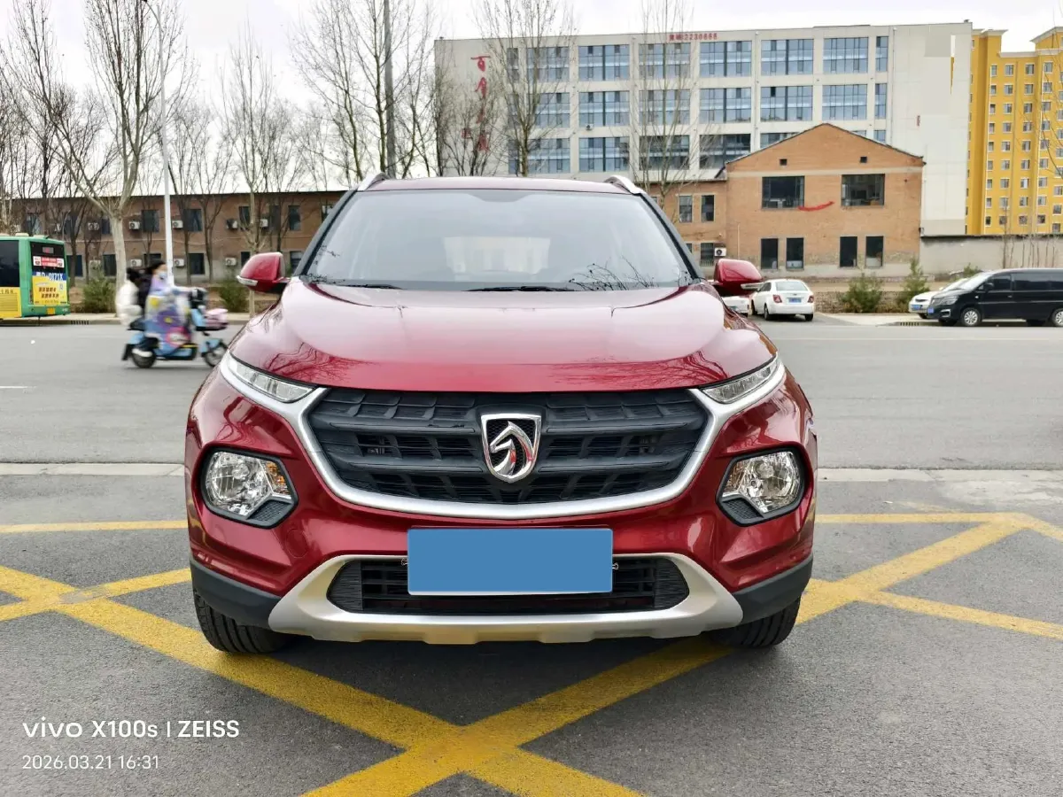 2021 BaoJun 510 1.5L 99HP L4 6MT,autocango,china used car exporter,china ev exporter,chinese used car exporter,chinese used ev exporter