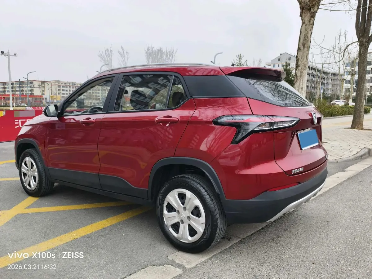 2021 BaoJun 510 1.5L 99HP L4 6MT,autocango,china used car exporter,china ev exporter,chinese used car exporter,chinese used ev exporter