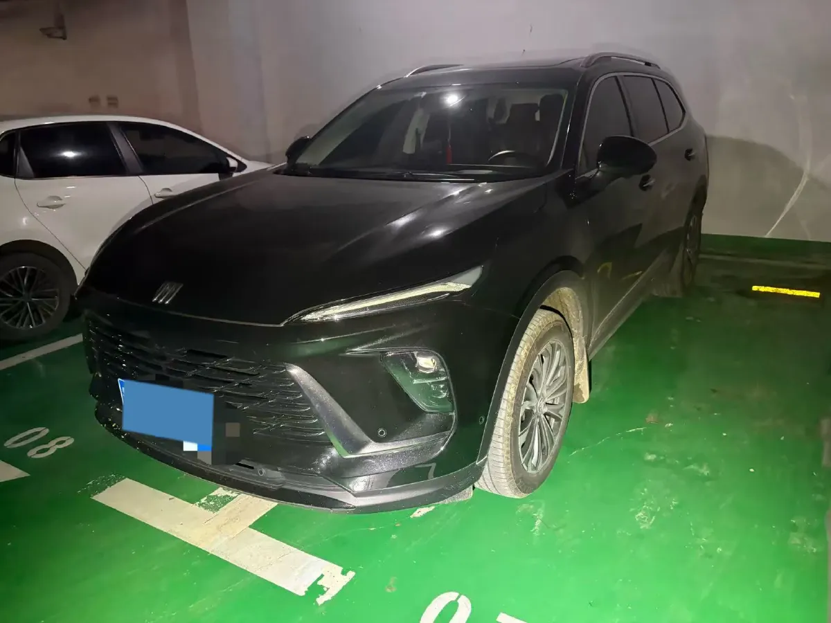 2024 Buick EnvisionPlus 2.0T 237HP L4 9AT,autocango,china used car exporter,china ev exporter,chinese used car exporter,chinese used ev exporter