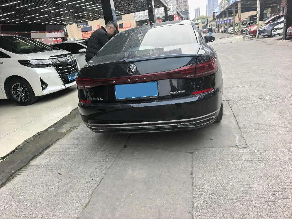 2022 Xpeng P7 BEV 60.2KWH,autocango,china used car exporter,china ev exporter,chinese used car exporter,chinese used ev exporter