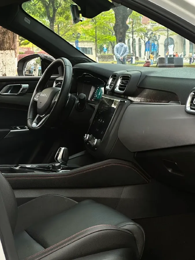 2019 Qoros 5 1.6T 197HP L4 7DCT,autocango,china used car exporter,china ev exporter,chinese used car exporter,chinese used ev exporter