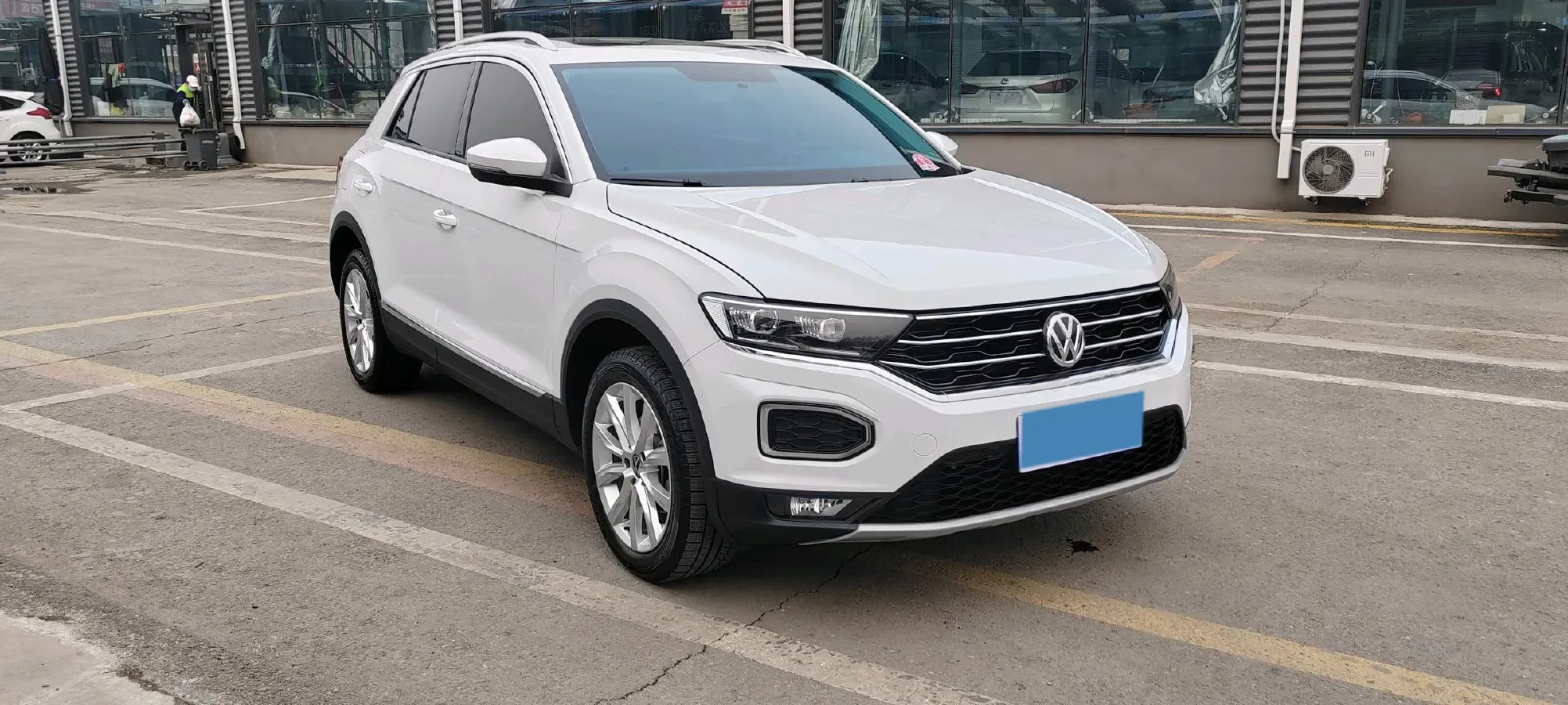 2022 Volkswagen T-Roc 1.4T 150HP L4 7DCT,autocango,china used car exporter,china ev exporter,chinese used car exporter,chinese used ev exporter