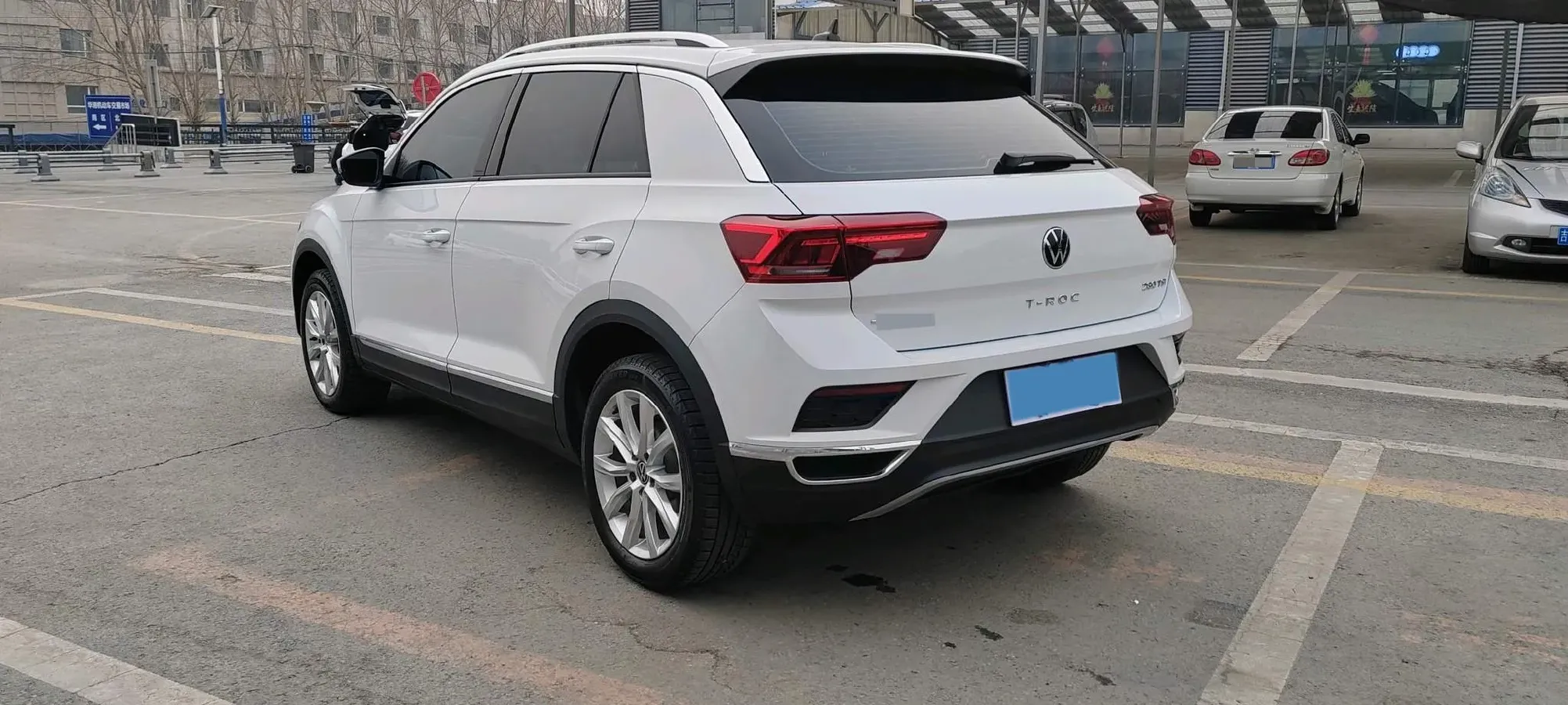 2022 Volkswagen T-Roc 1.4T 150HP L4 7DCT,autocango,china used car exporter,china ev exporter,chinese used car exporter,chinese used ev exporter