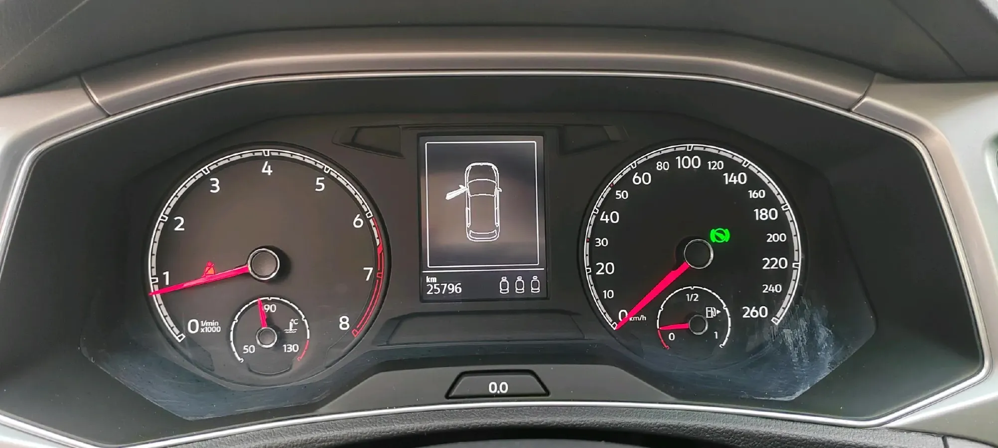 2022 Volkswagen T-Roc 1.4T 150HP L4 7DCT,autocango,china used car exporter,china ev exporter,chinese used car exporter,chinese used ev exporter